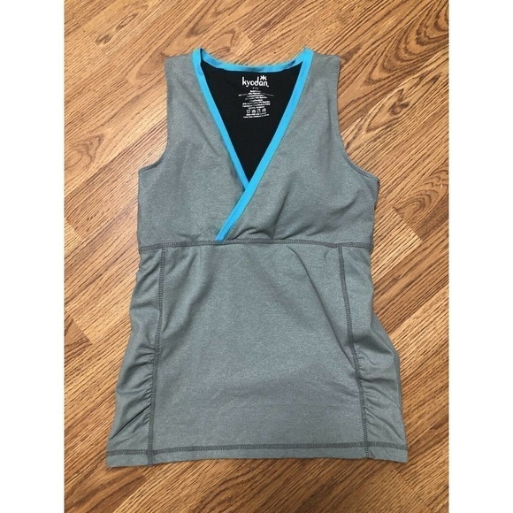 KYODAN women's workout top W/built in bra size P/S aqua/gray color ruched sides - Picture 1 of 3